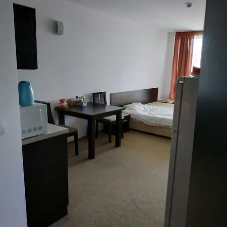 Apartment Апартамент-Студия У Моря В Атлантис Резорт Burgas